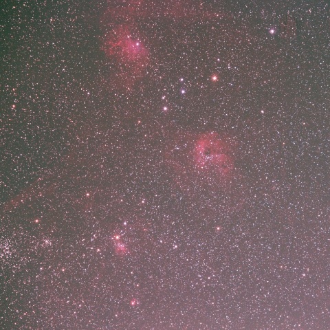 ぎょしゃ座の散光星雲、散開星団