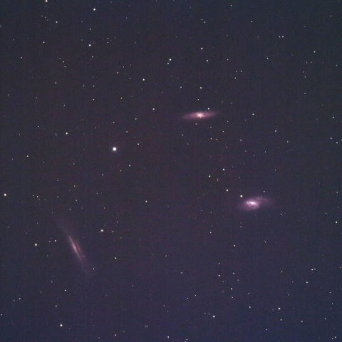 光害地でのしし座のトリオ銀河