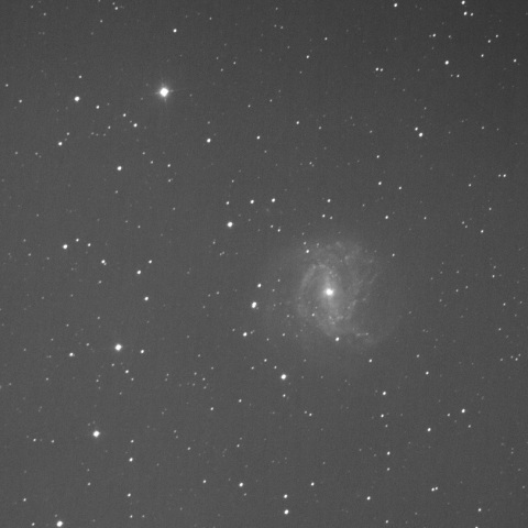 うみへび座のM83