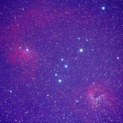 市街地での勾玉星雲