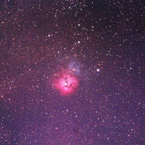 M21（散開星団）＆M20（三裂星雲）