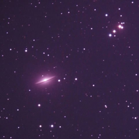 ソンブレロ銀河周辺