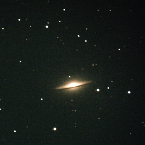 M104(ソンブレロ銀河）