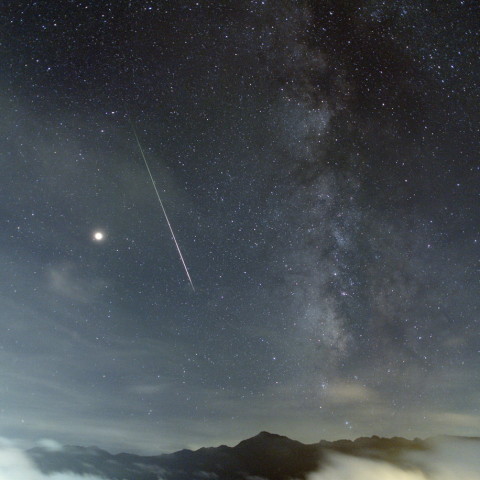 甲斐駒ヶ岳とペルセウス座流星群