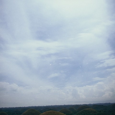 チョコレートヒルズの南十字星