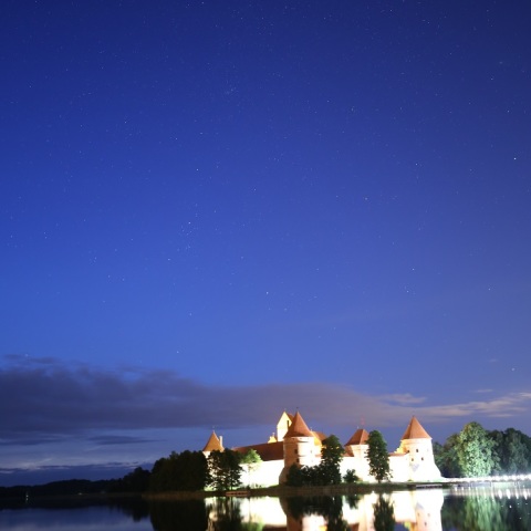 トラカイ城のカシオペヤ