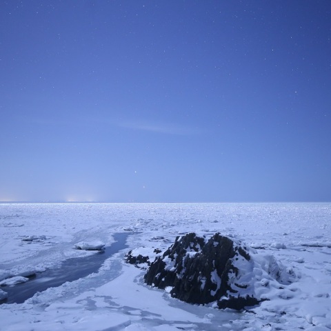 流氷原に沈む金星・木星