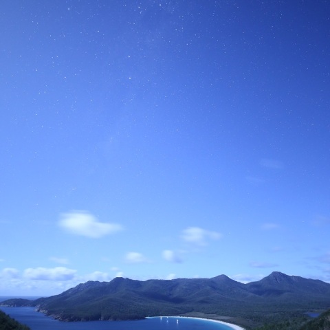 ワイングラスベイと南十字星