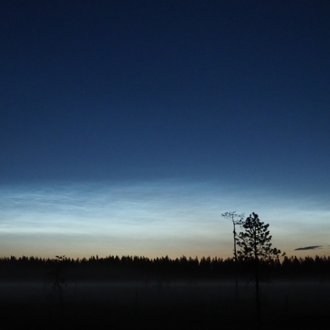 中間圏の輝きー夜光雲Ⅰ