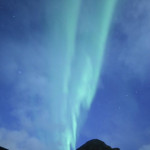 ニアミス噴煙オーロラ