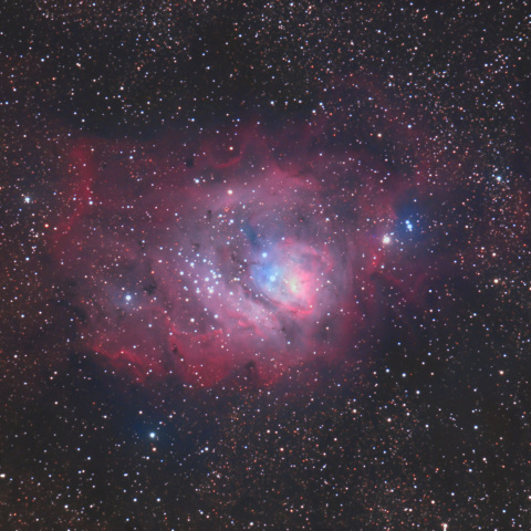 M8（干潟星雲）