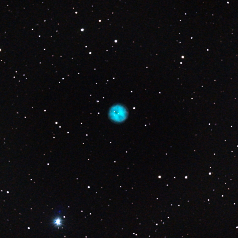 M97（ふくろう星雲）