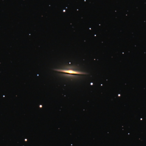 M104（ソンブレロ銀河）