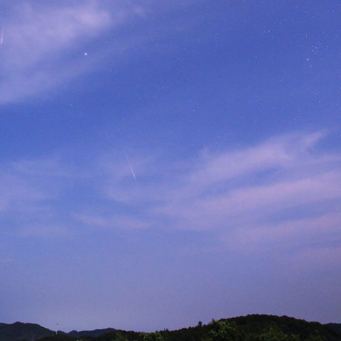 月光にも雲にも負けず