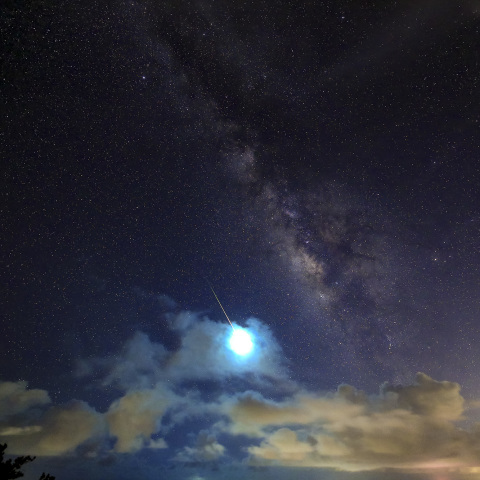 南の島の大火球！