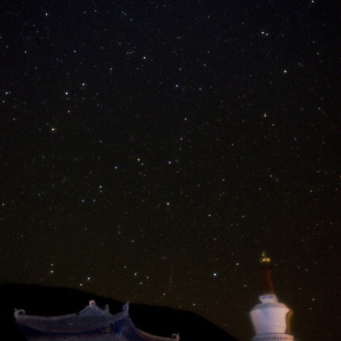 ホワイトタワーとエリダヌス座