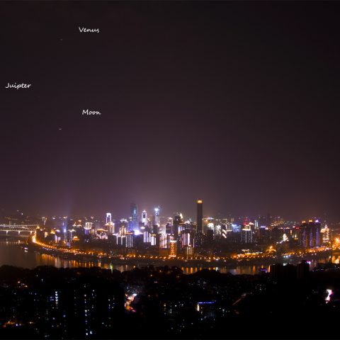 重慶の月、金星、木星 