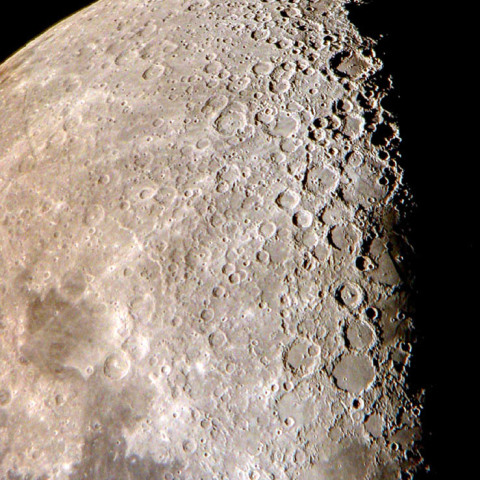 8月25日の月面南部