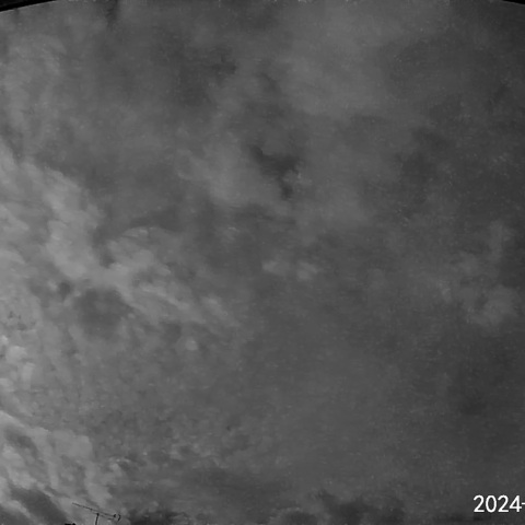 宵空の流星 (24-08-23)