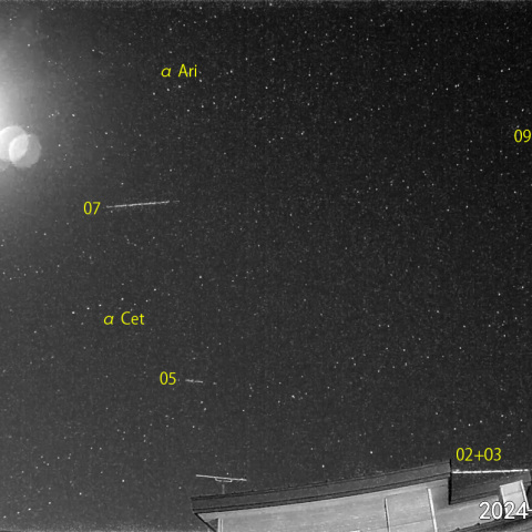 夜半前の流星 (24-10-20)