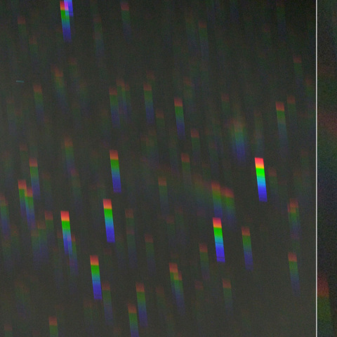 紫金山・アトラス彗星のスペクトル (24-10-29)