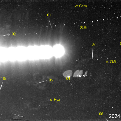 夜半後の流星 (24-12-21)