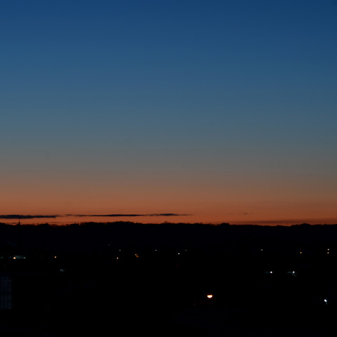 東天の水星 (25-01-12)