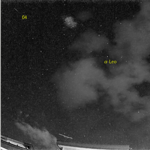 夜半前の流星 (25-03-22)