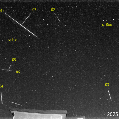 夜半後の流星 (25-04-06)