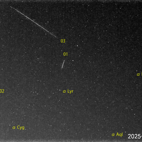 夜半後の流星 (25-04-26)