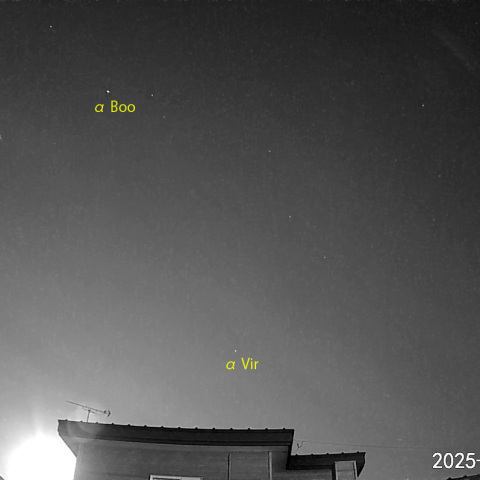 夜半前の流星 (25-05-12)