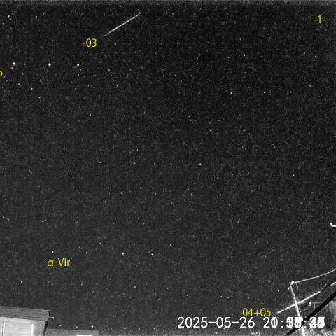 夜半前の流星 (25-05-26)