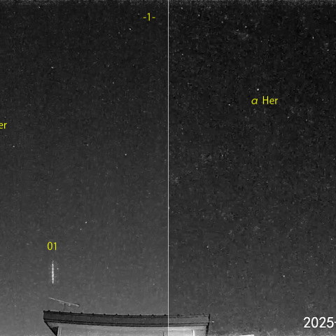 夜半前の流星 (25-06-19)