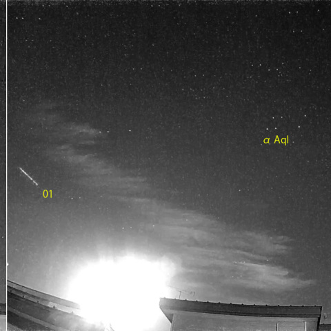 夜半前の流星 (25-07-13)