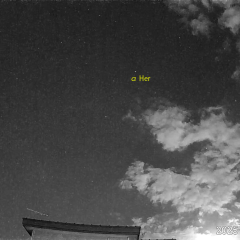 夜半前の流星 (25-08-03)