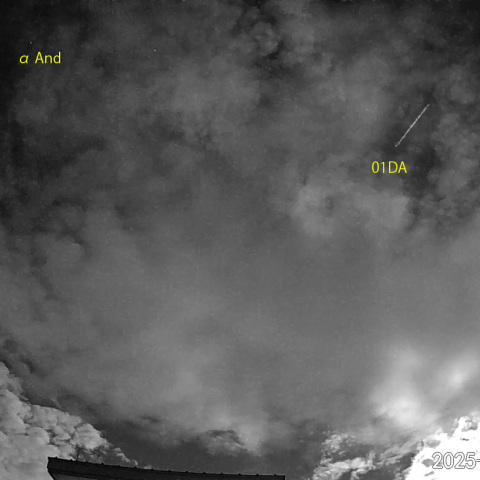 夜半後の流星 (25-08-09)