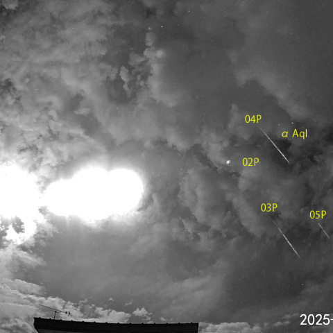 夜半後の流星-1 (25-08-13)