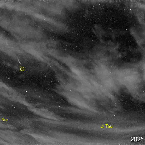 夜半後の流星-1 (25-09-08)