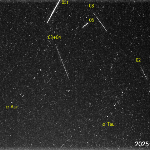 夜半後の流星-1 (25-09-19)