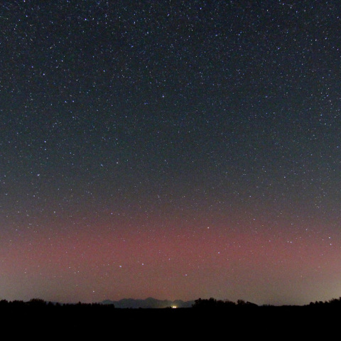 低緯度オーロラと火球 (25-11-12)