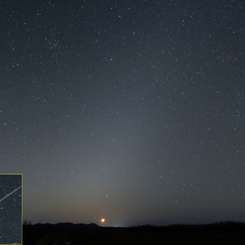 黄道光と流星 (25-11-18)