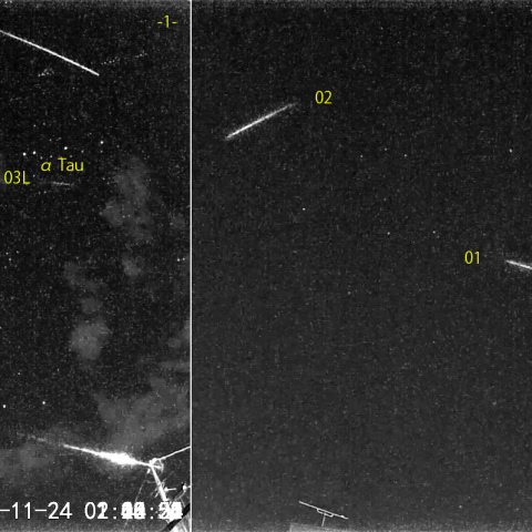 夜半後の流星 (25-11-24)