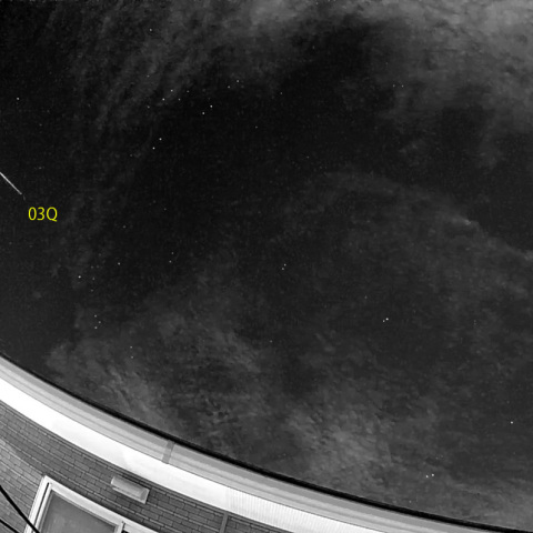 夜半前の流星N (26-01-03)
