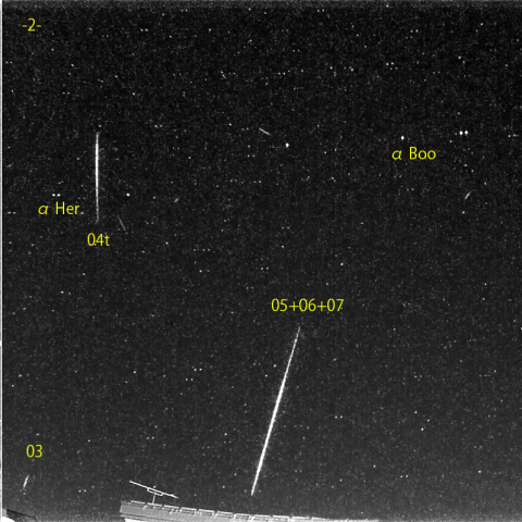  夜半後の流星 (26-02-17)