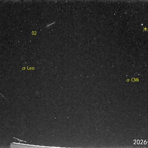 夜半前の流星S (26-03-08)