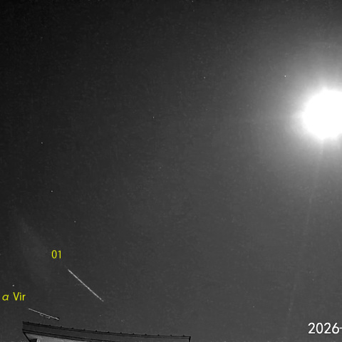 夜半前の流星S (26-03-29)