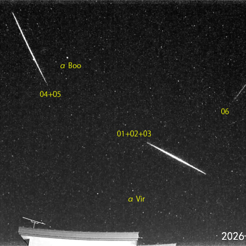 夜半前の流星S (26-04-08)