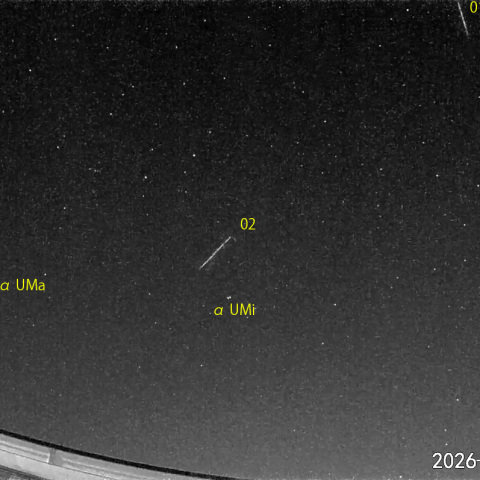 夜半後の流星N (26-04-13)