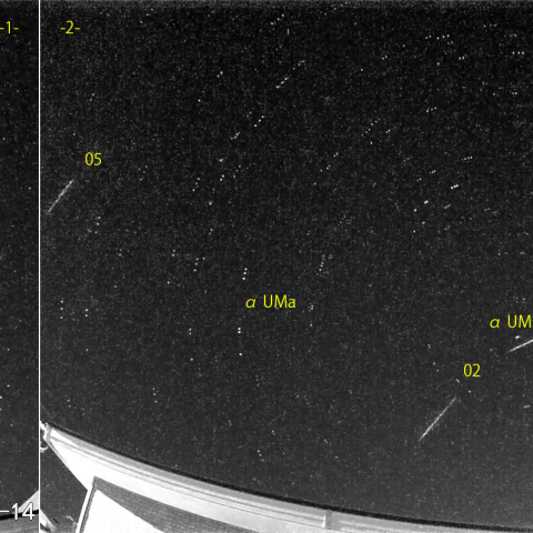 夜半後の流星N (26-04-14)