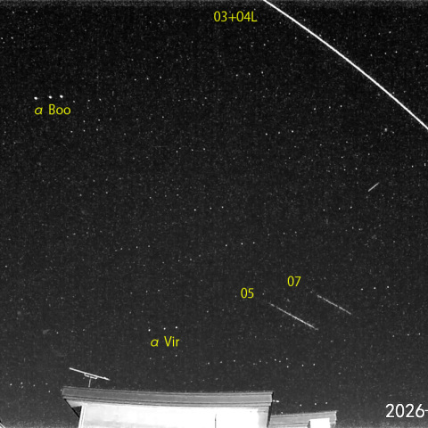 夜半前の流星S-1 (26-04-22)